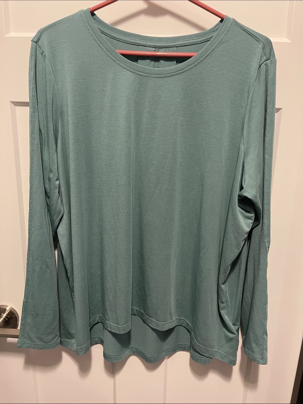 Athleta Light Teal Long Sleeve Crew Neck Top